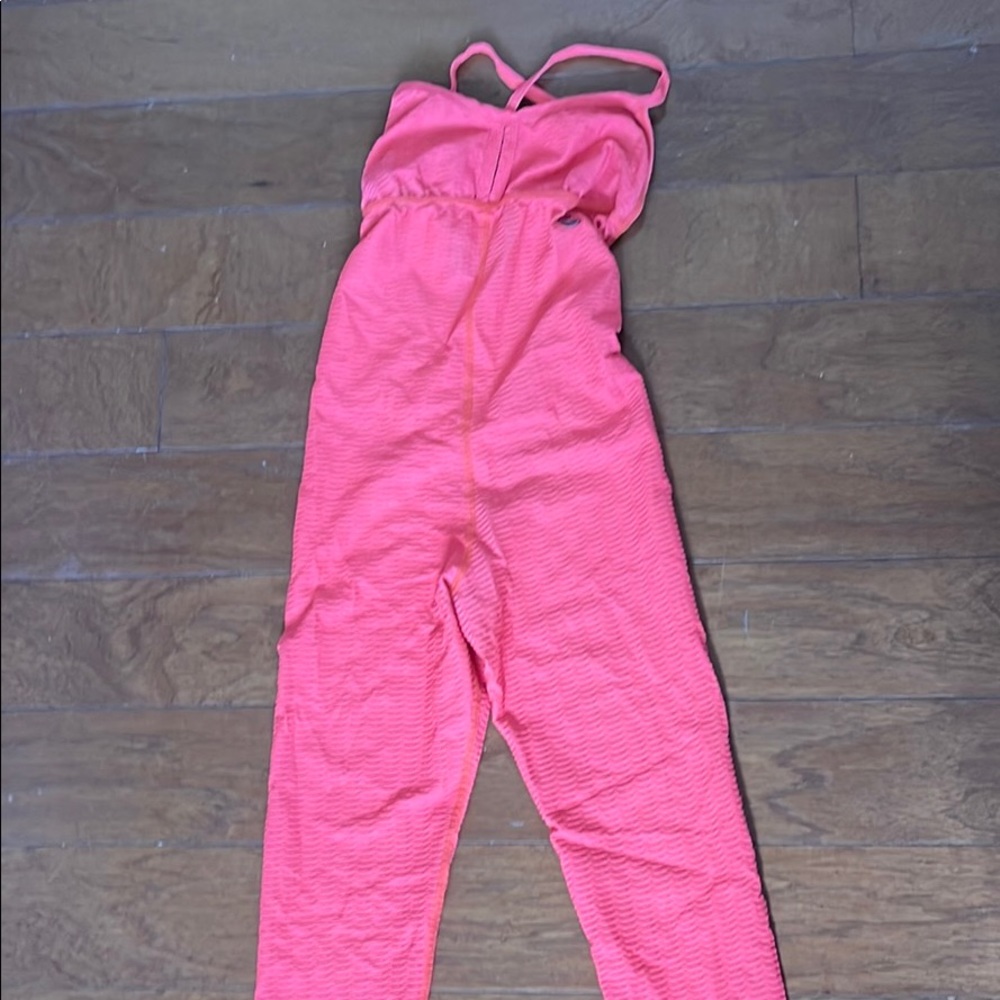 Workout bodysuit